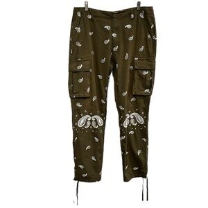 EPTM. The Perfect Example Bandana Cargo Pants Size XL-36
